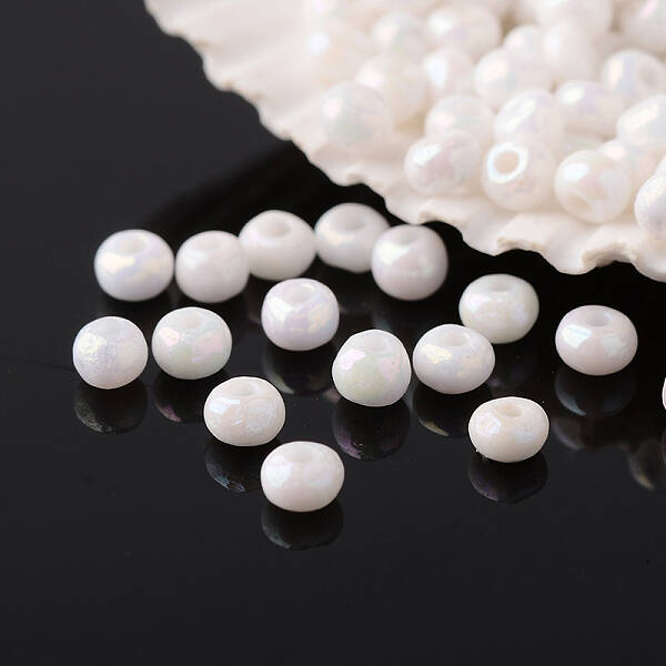 8/0 Grade A Round Glass Seed Beads