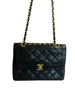 Pre-owned CHANEL Lambskin Shoulder Bags Double Flap Shoulder Bag