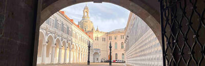 Dramatic Dresden: A Walk through the Historic Old Town