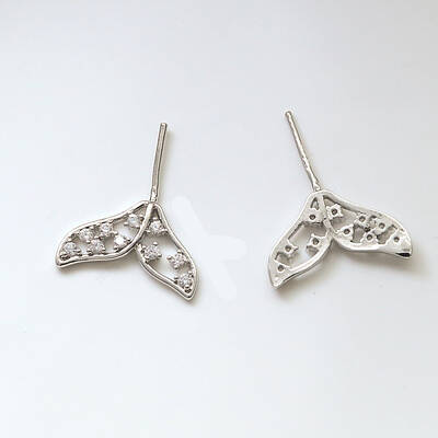 Brass Micro Pave Clear Cubic Zirconia Fishtail Head Pins