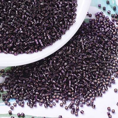 MIYUKI Delica Beads