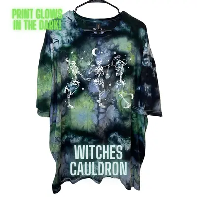 Glow in the Dark Dancing Skeleton Halloween T-Shirt - Unisex Sizing Casual Crewneck