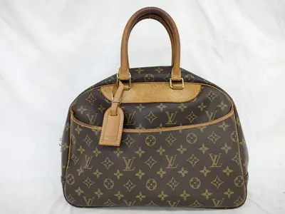 Pre-owned Louis Vuitton PVC Shoulder Bags Deauville Tote Bag