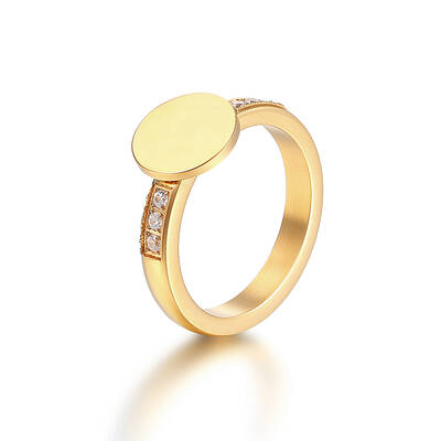 Elegant Stainless Steel Round Rhinestone Ring Suitable for Daily Wear for Women