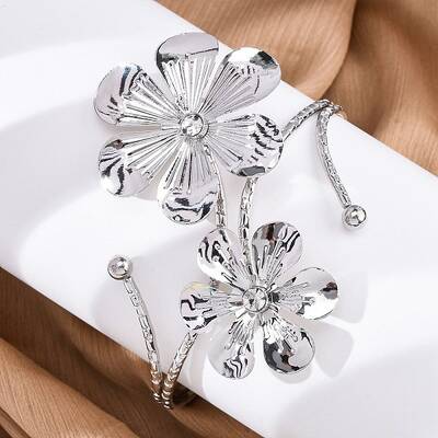 Flower Alloy Arm Cuff Bangles for Girl Women