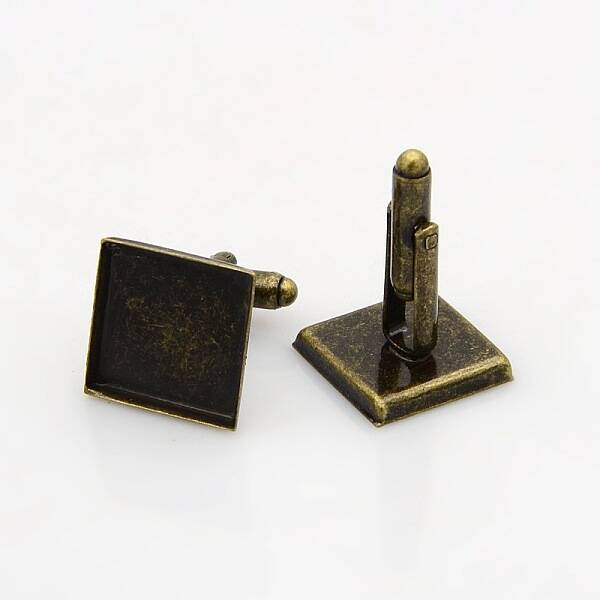 Bass Cuff Button