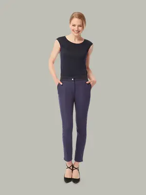 LAELIA | Reversible Cotton Tee | Colour: NAVY | Size: XS