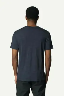 M's Activist Tee | Color: Deep Sea Blue | Size: M