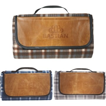 24 Customized Field & Co. Picnic Blanket - Fleece & Storage Pocket