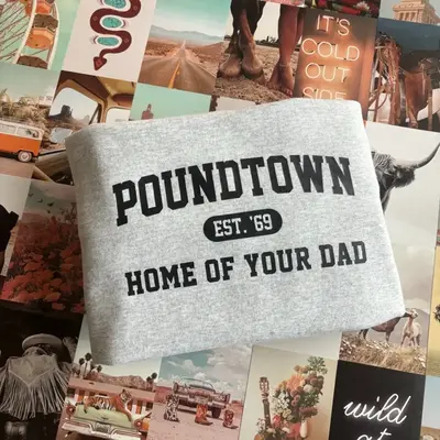 Poundtown Crewneck Sweatshirt Womanswear Pullover