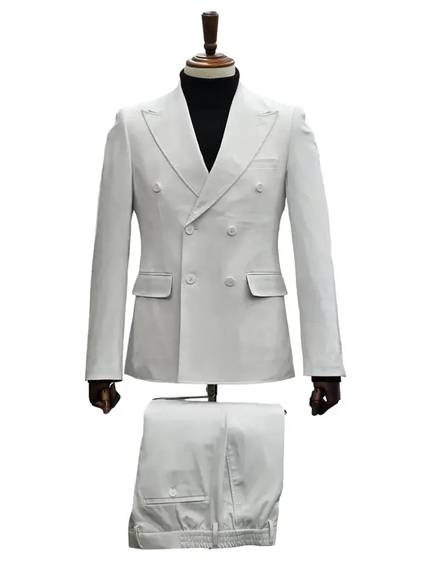 Stretch Fabric - Slim Fitted Suit - 