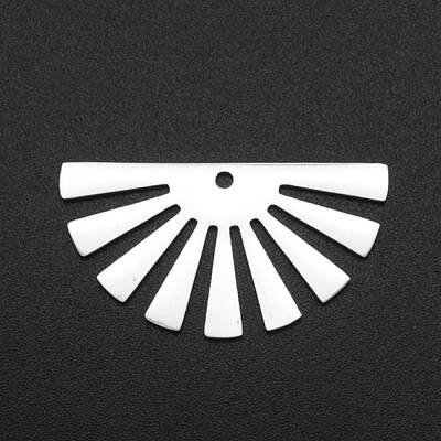 Tarnish Resistant 201 Stainless Steel Pendants