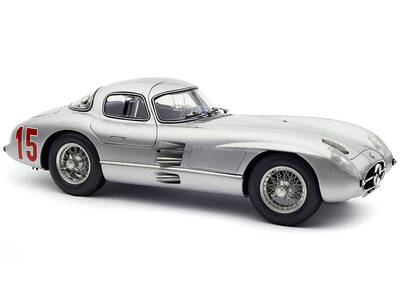 Mercedes-Benz 300 SLR \