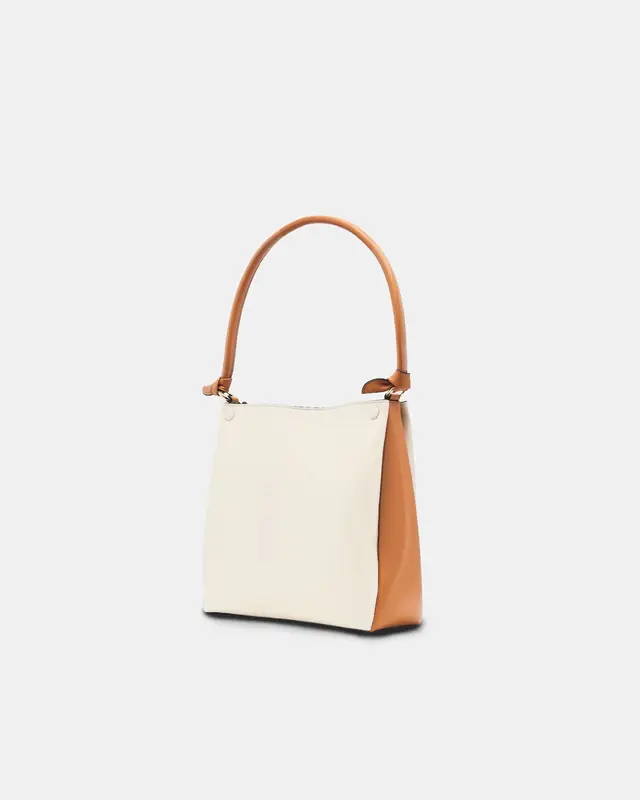 ?? Mini Two-Tone Tote Corn Leather | Color: Oat & Sand