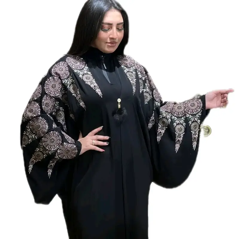 Beautiful Elegant Abaya for Women - Traditional Muslim Clothing