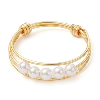 Round Shell Pearl Rings