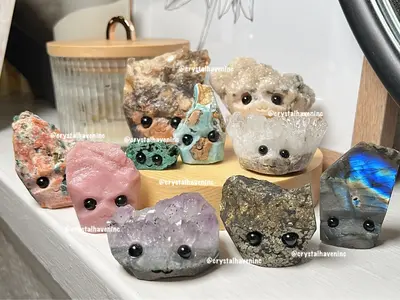 Crystal Hedgehogs, Crystal Buddies, Animal Crystal Buddy, Pet Rock, Rock Buddy, Cute Gift, Rocks, Stones, Minerals, Home Deco...