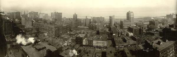 Hell or Heaven? 200 Years of Chicago Gambling