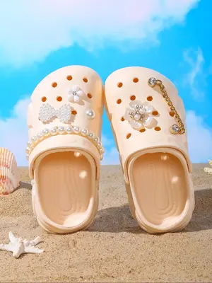 Girl's Fashionable Plain Color Slippers, Casual Comfortable Beach Shoes with Flower Chain & Faux Pearl Decor, All-match Slipp...