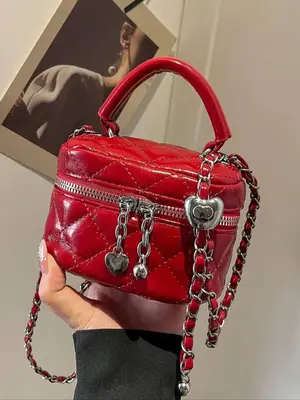 Women's Fashionable Solid Color Quilted Crossbody Bag, Elegant Mini Handbag with Heart Decor, Casual Trendy Versatile High-qu...