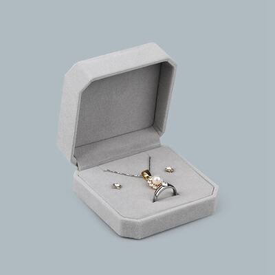 Velvet Box