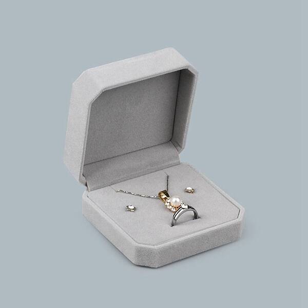 Velvet Box