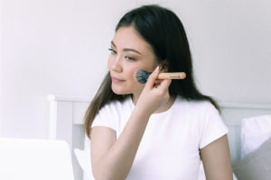 How to Do Contour and Highlight Like a Pro