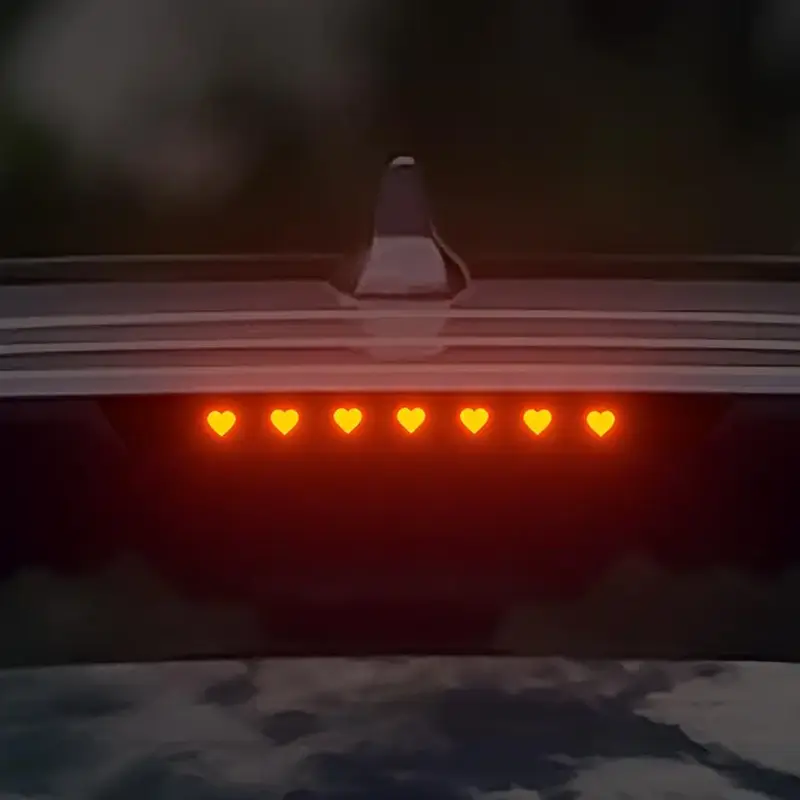 Car Rear Tail Light Sticker, Cute Heart Pattern Car Rear Tail Light Decoration Sticker, Universal Transparent Film Car Exteri...