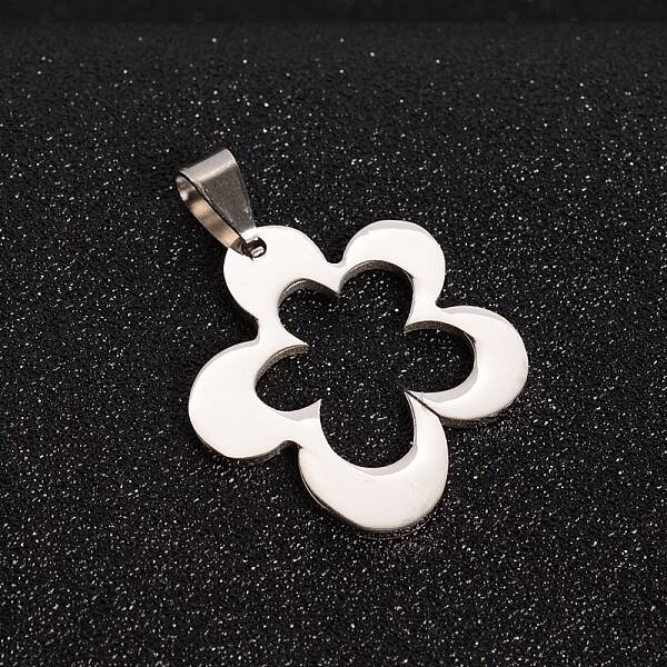 Tarnish Resistant 201 Stainless Steel Flower Pendants