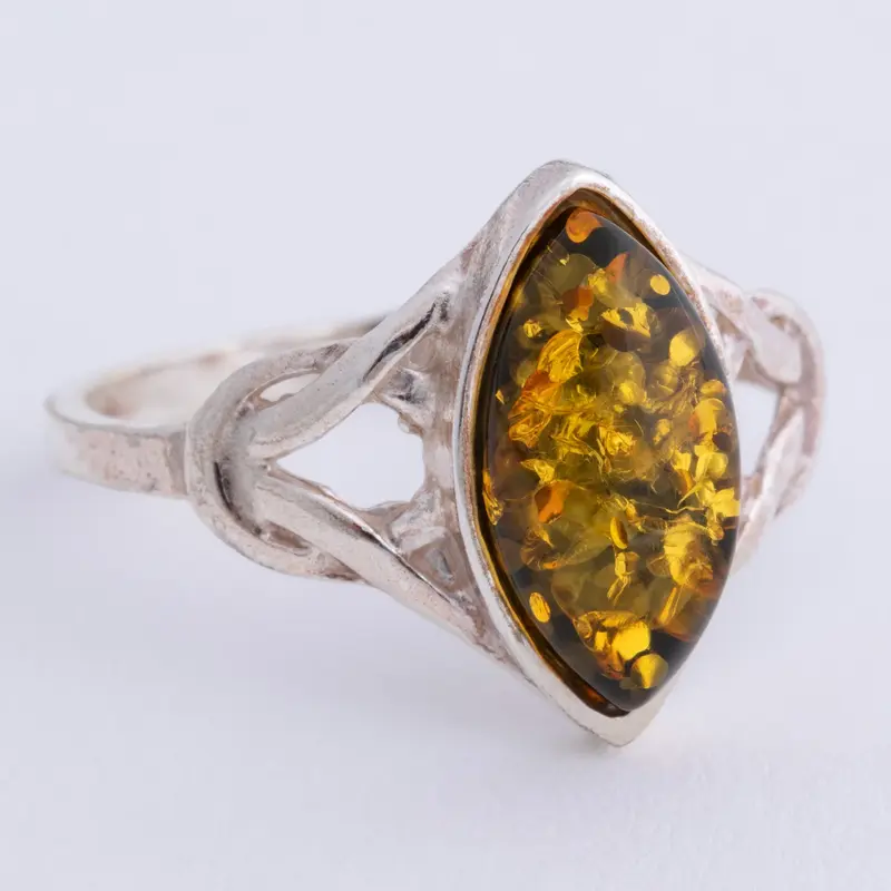 Green Amber Celtic Ring - North/South - 10