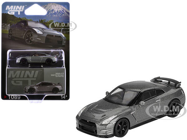 Nissan GT-R Nismo R35 CRS Version RHD (Right Hand Drive) Dark Metal Gray Metallic Limited Edition 1/64 Diecast Model Car by M...