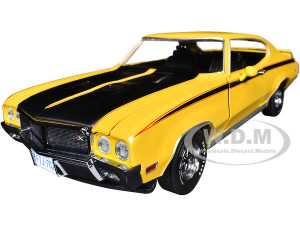 1970 Buick GSX Yellow with Black Stripes \