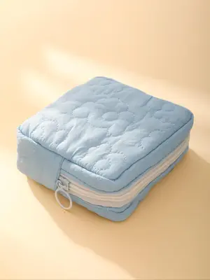 Cute Floral Quilted Design Mini Makeup Bag, Fashion Portable Travel Toiletry Cosmetic Storage Bag, Versatile Zipper Makeup Or...