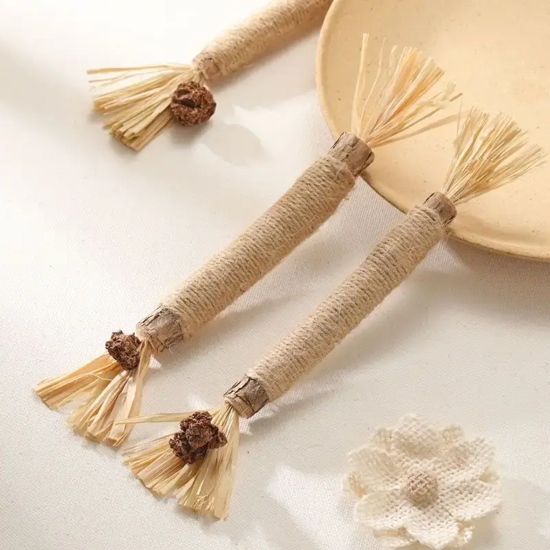 Premium Cat Chew Stick Toy, Natural Silvervine Sticks Cat Toys, Catnip Alternative Cat Chew Toys Teeth Cleaning, Matatabi Cat...