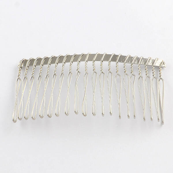 Iron Hair Comb Findings