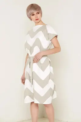 Venus Dress (White and Beige) | size: one size