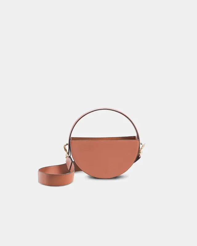 ?? The ONE Corn Leather Bag | Color: Black x Thyme