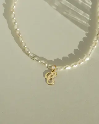 Quincy Initial Necklace | Metal Color: Gold | Style: C