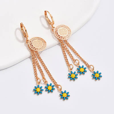 Fashionable Classic Tassel Earrings with High-end Gold Plating