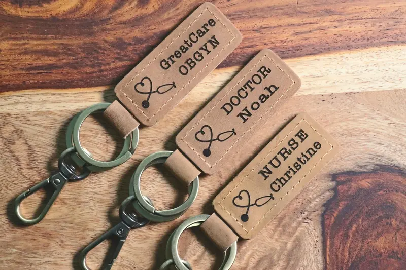 Clinic Owner Keychain, Personalized Doctor Keychain, Clinic Owner Gift, Doctor Christmas Gift
