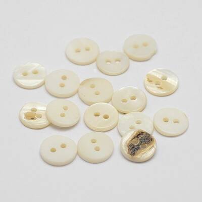 2-Hole Shell Flat Round Buttons