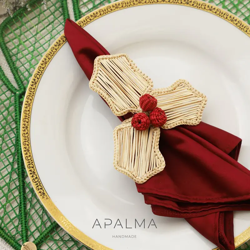 Holly Berry Napkin Ring - Sold by Set | Pack: Pack of 4
