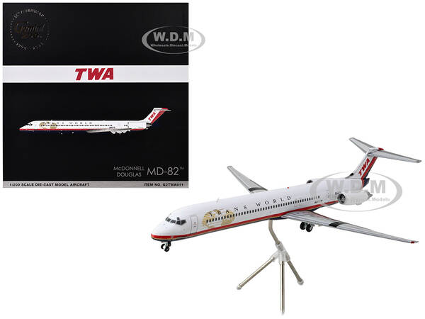 McDonnell Douglas MD-82 Commercial Aircraft Trans World Airlines (N960TW) White with Red Stripes Gemini 200 Series 1/200 Diec...