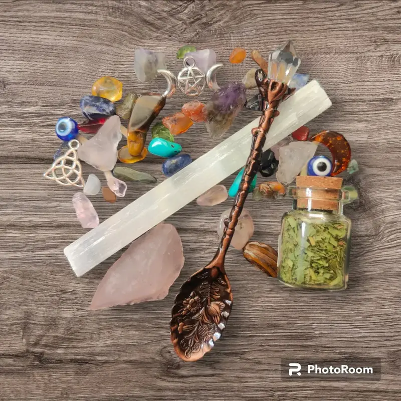Witchy beginner crystal stones decor sets