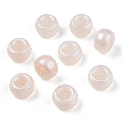 Plastic Pearlized Beads