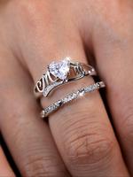 Heart & Letter Decor Hollow Out Design Ring, with Rhinestone Decor Ring for Women, Fashion Jewelry for Party, Daily Decor, Tr...
