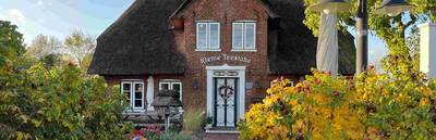 Keitum’s Tides of History: A Tour of Sylt Island’s Quaint Village