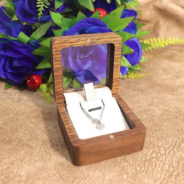 Wood Visible Window Pendant Storage Box
