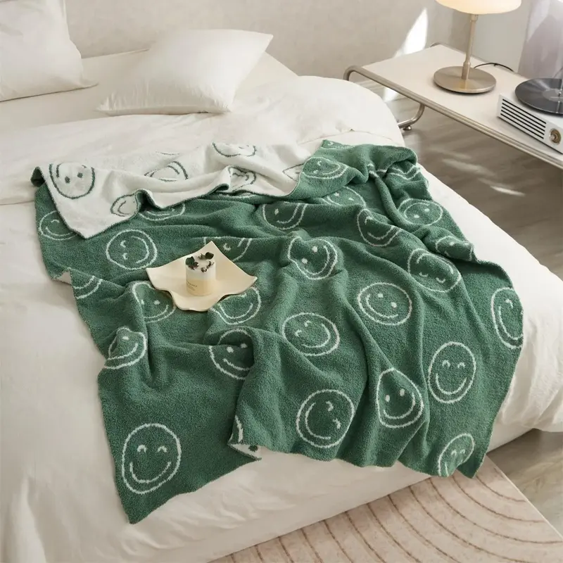 Bedroom Decor Smile Face Pattern Throw Blanket, Casual Soft Warm Nap Blanket, Comfortable Throw Blanket For Home Couch Bed So...