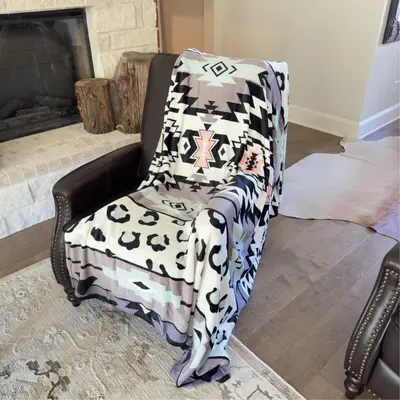 The Scarlett Lightweight Soft Throw Blanket 60\